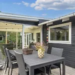 Vakantiehuis 4 star holiday home in Grenaa Grenå