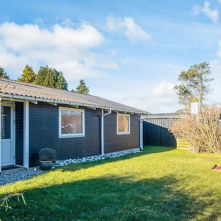 5 Person In Holiday home Grenaa