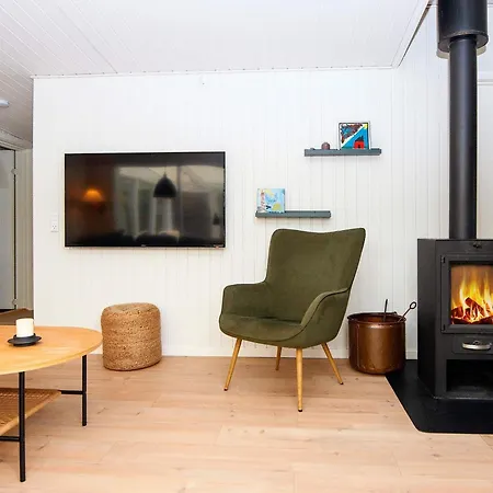 4 Star In Nyaraló Grenå